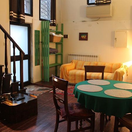 Mimi'S Studios Veneza Quarto foto